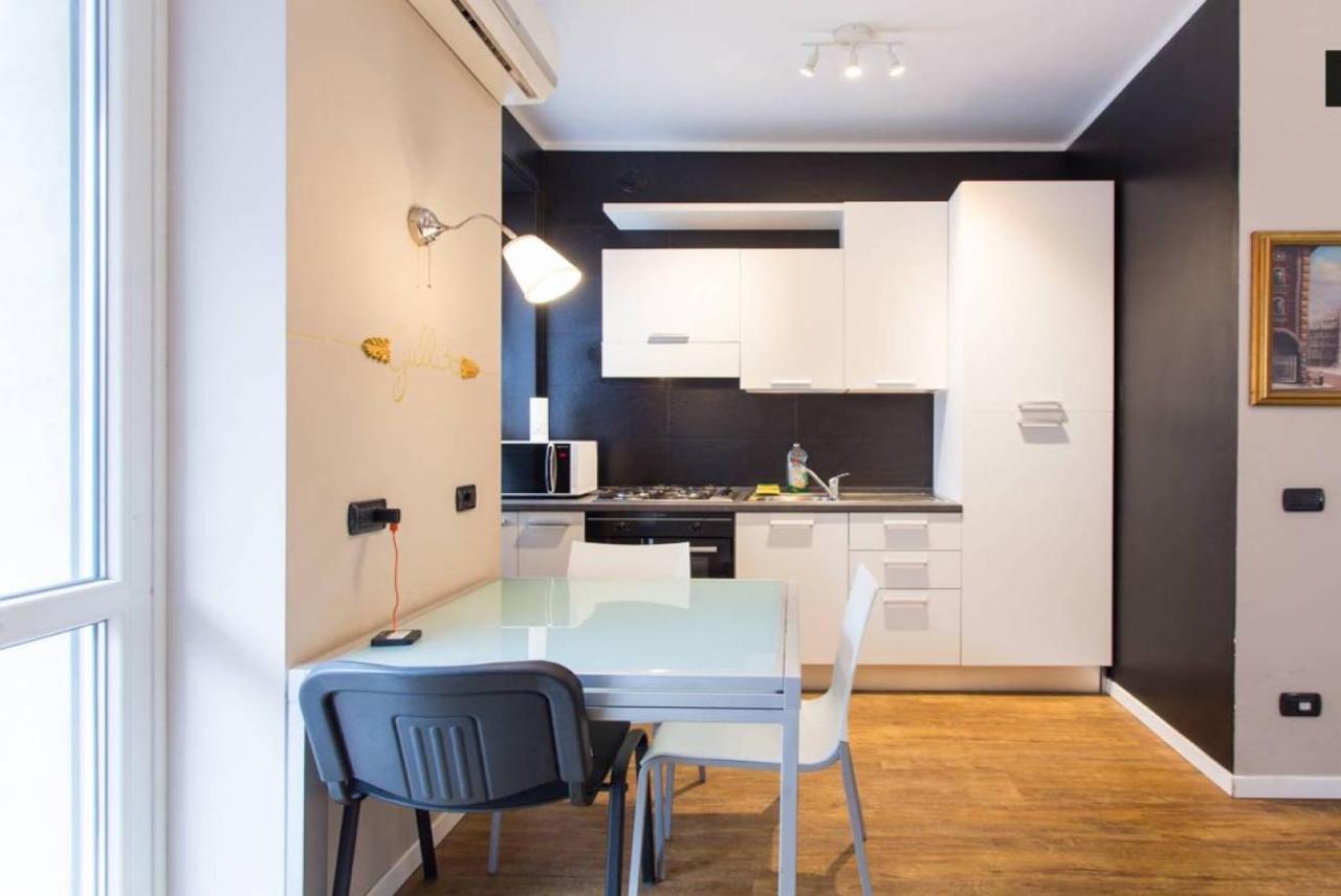Lust Studio Gulli Milan Luaran gambar